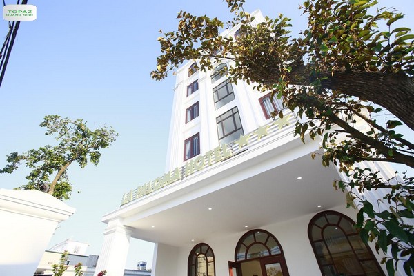 Khách sạn ở đảo Minh Châu - La Paloma Hotel