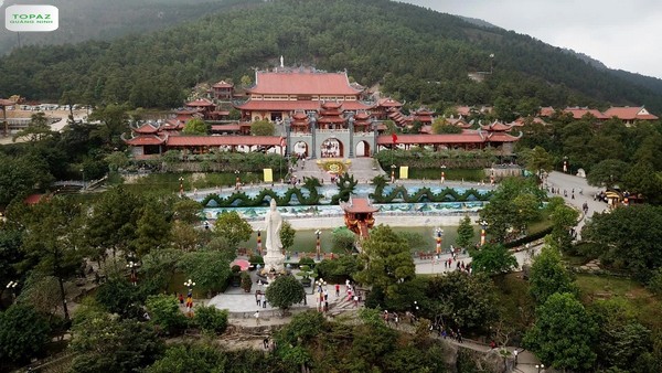 Toàn cảnh chùa Ba Vàng - diện tích chùa Ba Vàng