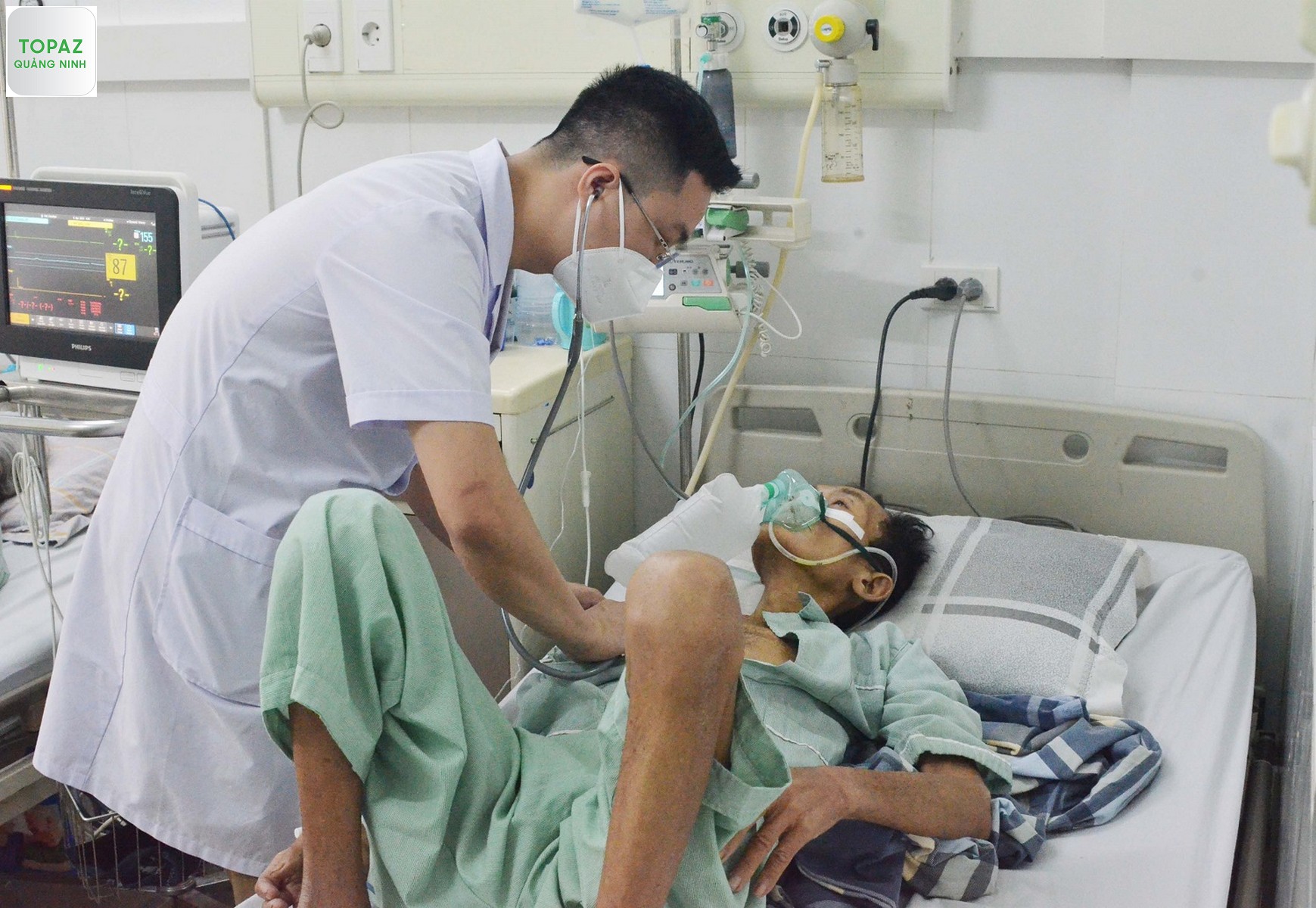 Hoạt động khám chữa bệnh tại bệnh viện Bãi Cháy Quảng Ninh