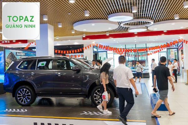 Lựa chọn xe tại Ford Quảng Ninh