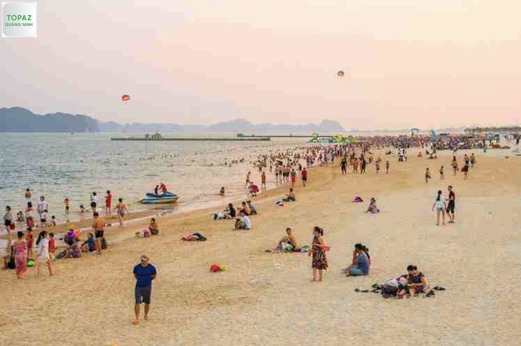 Khí hậu Quảng Ninh mùa hè thích hợp cho việc tắm biển