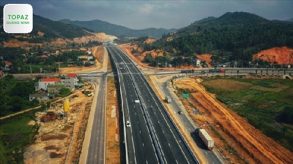 Cao tốc Hạ Long Vân Đồn, dài gần 60 km