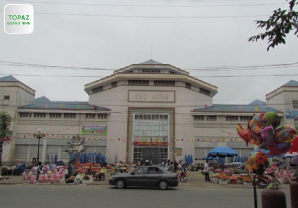 Chợ Rừng Quảng Yên