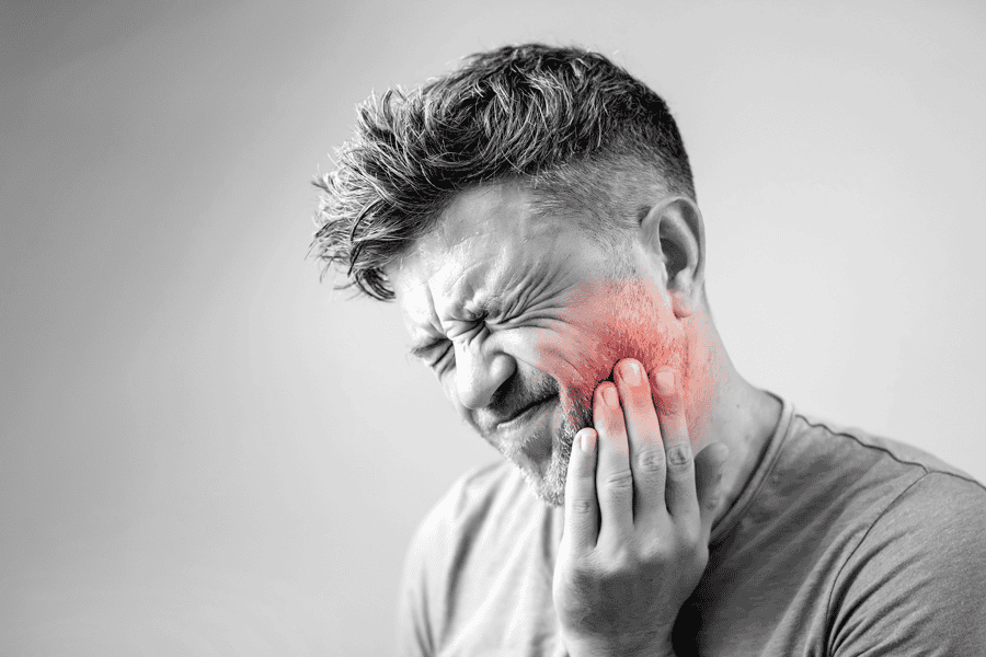 Bạn sẽ không cảm thấy đau nhức, khó chịu trong suốt quá trình trụ Implant tích hợp xương nếu chăm sóc tốt