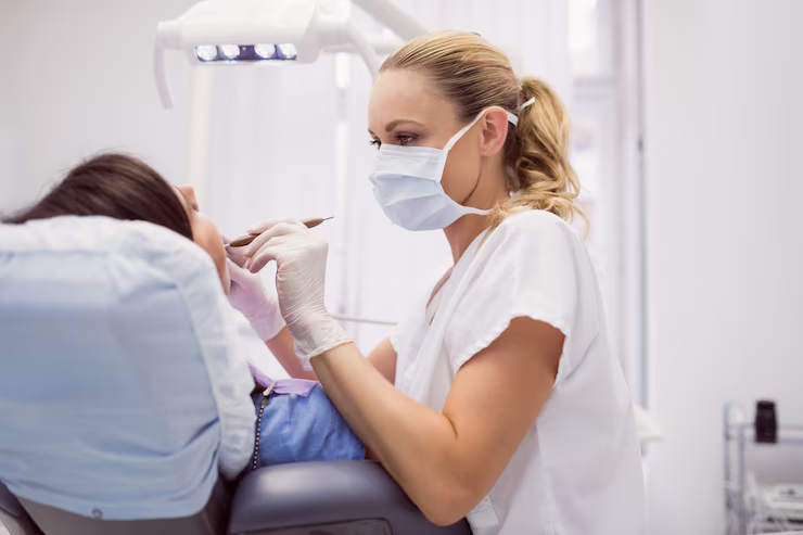 Cần lựa chọn kỹ cơ sở nha khoa để tránh hậu quả nghiêm trọng cho sức khỏe